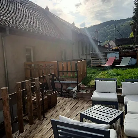 Entre Canal Et Forets Vallonnees ! Apartmán